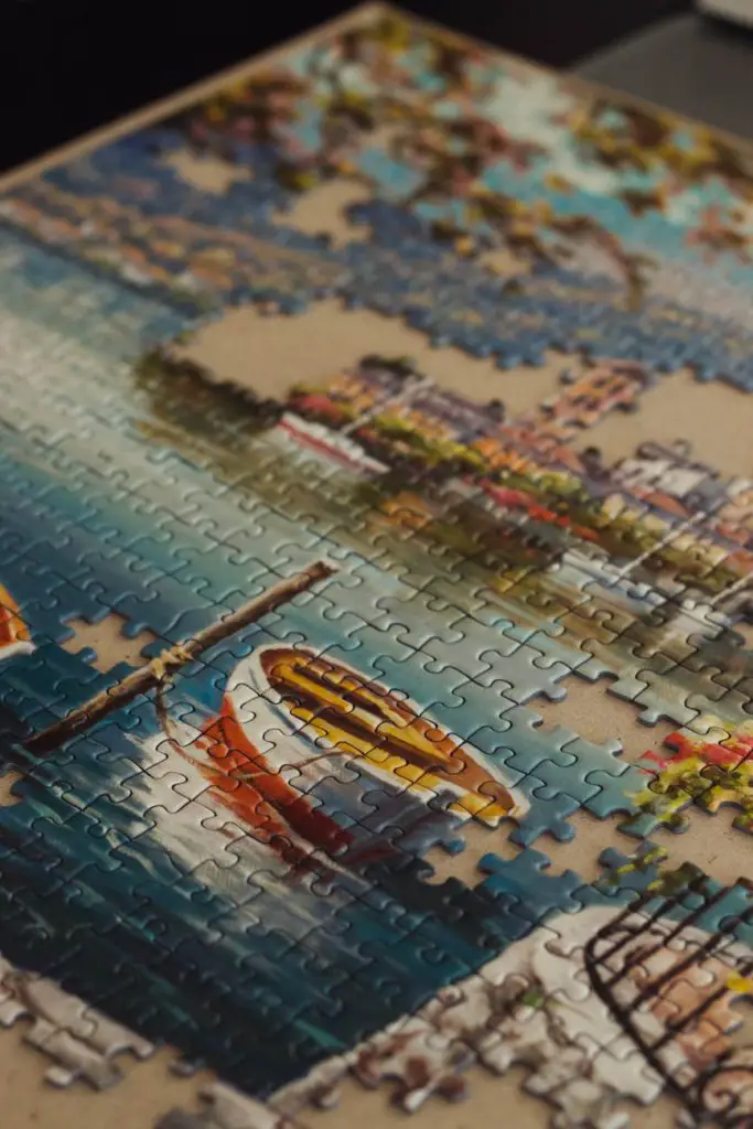 How to finish 1000 pieces jigsaw puzzle | The realistic guide